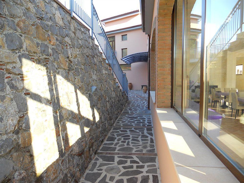 Hotel Caluna Charme San Giovanni a Piro Εξωτερικό φωτογραφία